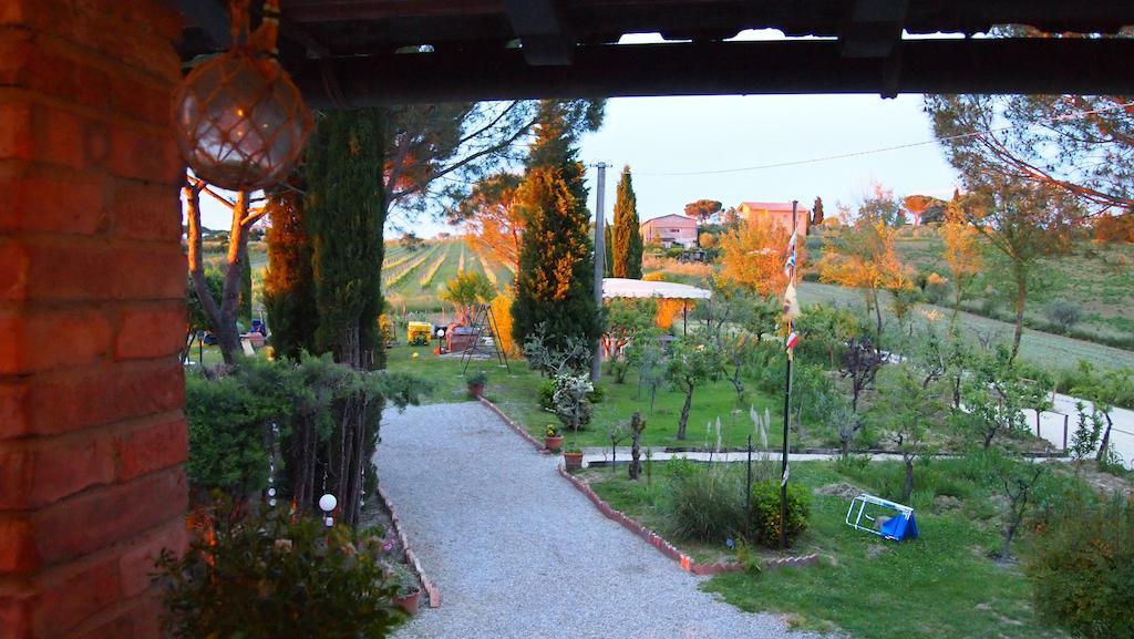Agriturismo La Terra 瓦里亚诺 外观 照片