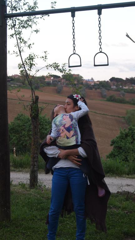 Agriturismo La Terra 瓦里亚诺 外观 照片